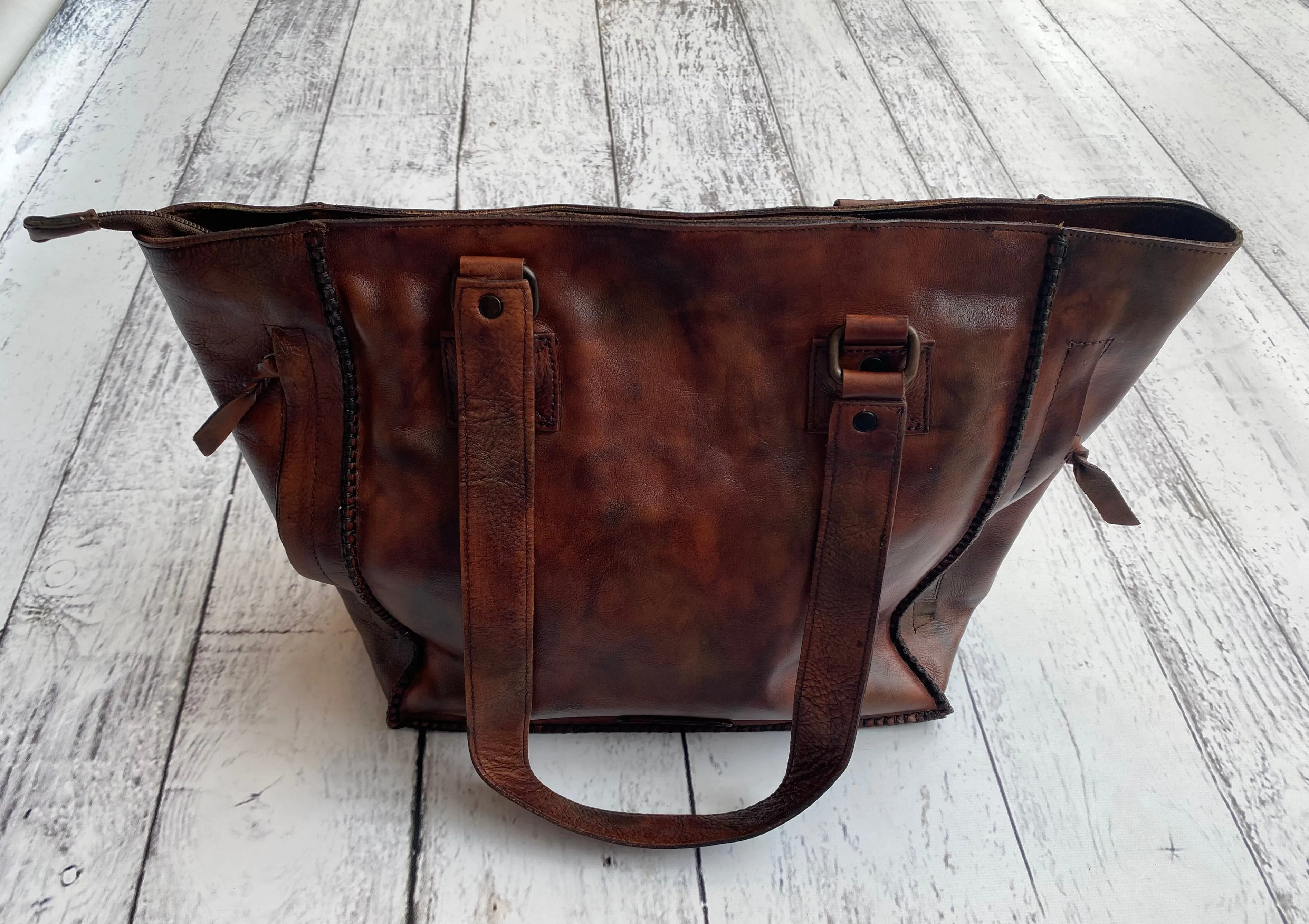 Bedstu Celindra LTC | Rowan Teak Multi