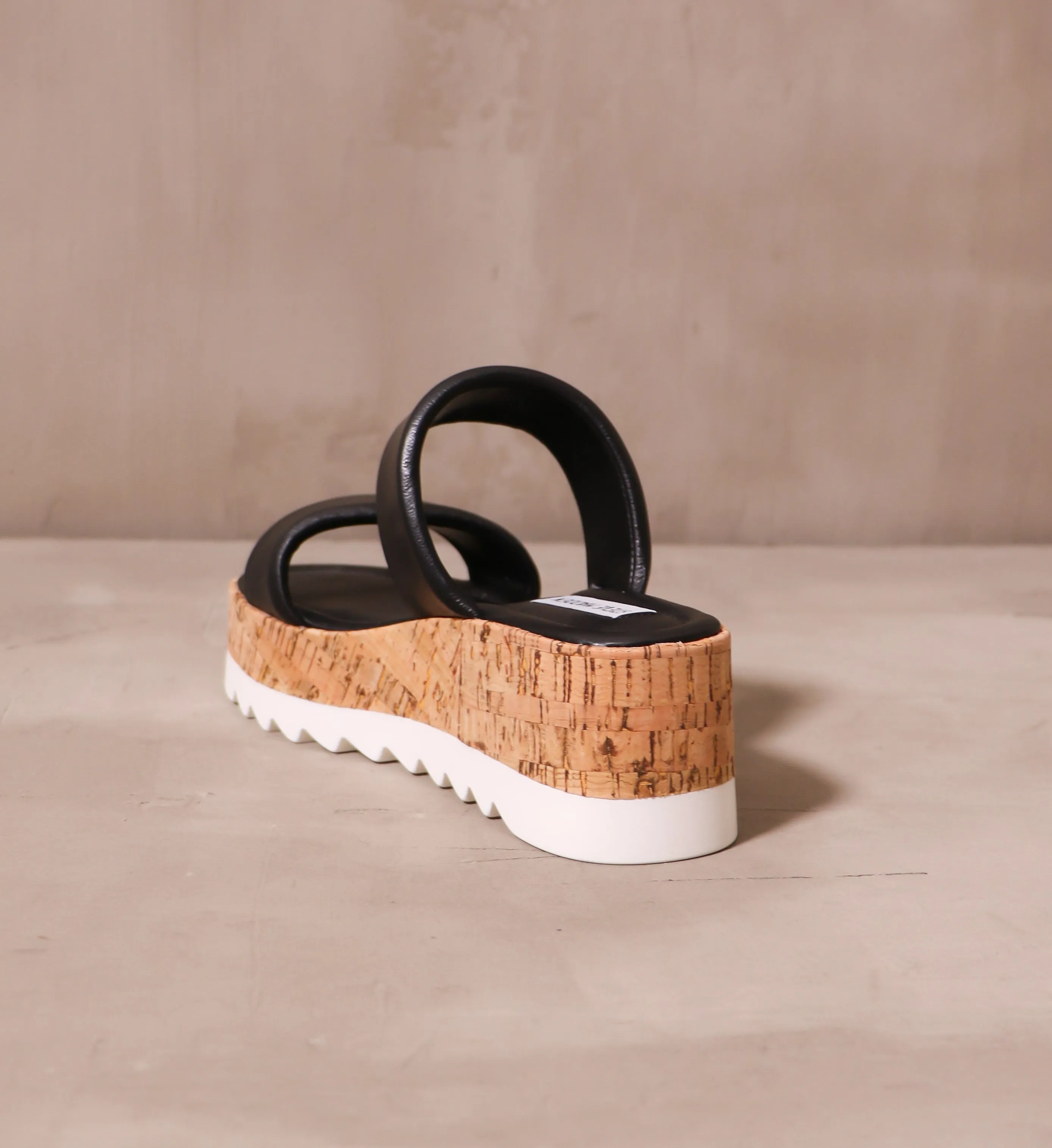 SOLE PURPOSE PLATFORM SANDAL