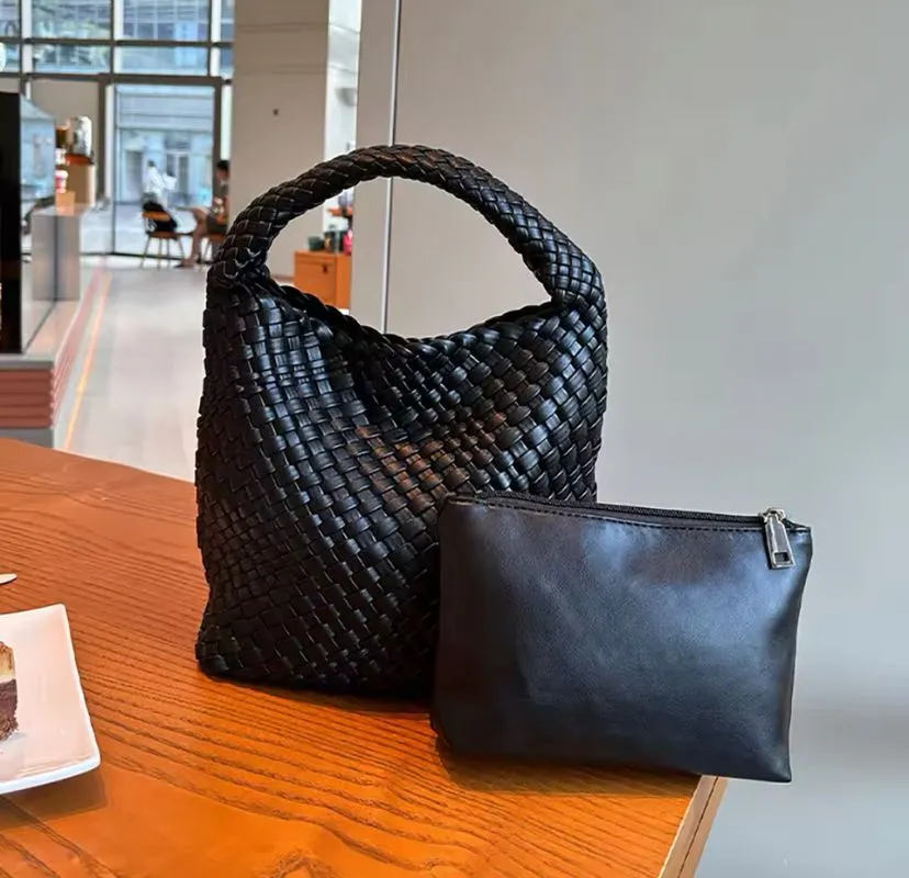 Woven Bags for Women Shoulder Bag Leather Handbags          8601